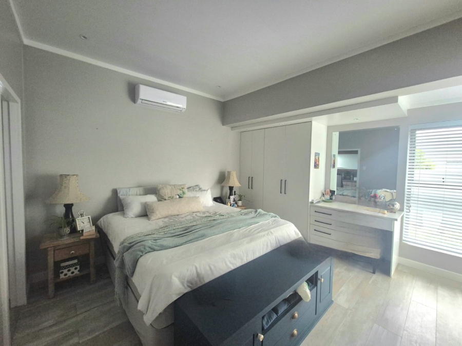 3 Bedroom Property for Sale in Blue Mountain Village Western Cape